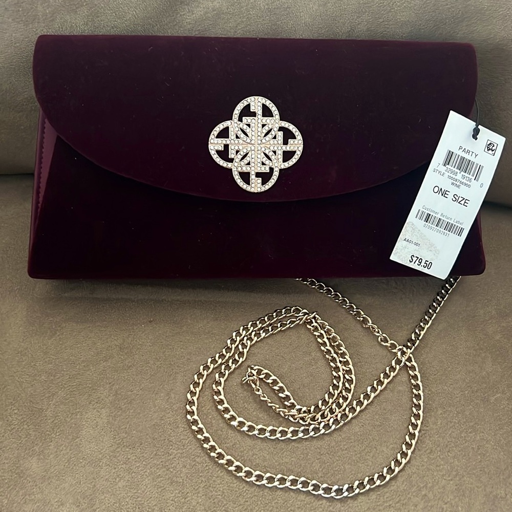 Gianni Bernini party clutch velvet bag with long shoulder bag chain.